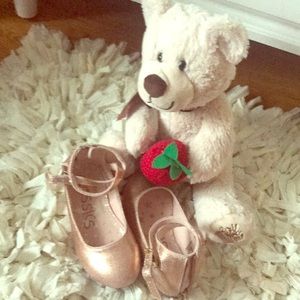 Rose gold ankle strap ballet shoes.🎀🛍💞